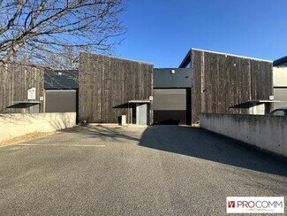 Plus de détails pour Industriel/Logistique à louer