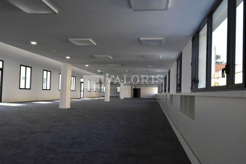 Bureau dans Vénissieux à louer Photo intérieure– Image 1 sur 8