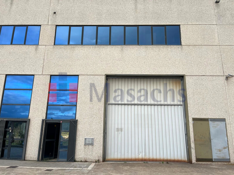 Industriel/Logistique dans Ripollet, Barcelona à louer - Photo de l’immeuble – Image 1 sur 8