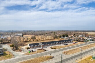5609-5621 Dupont Pky, Smyrna, DE - Vue aérienne vue de carte