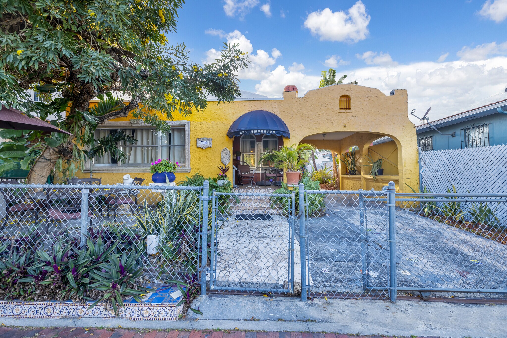 710 SW 13th Ave, Miami, FL à vendre Photo principale– Image 1 sur 14