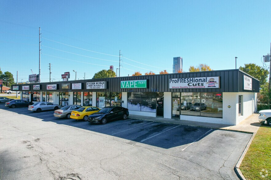 2620 Cobb Pky SE, Smyrna, GA à louer - Photo principale – Image 1 sur 6