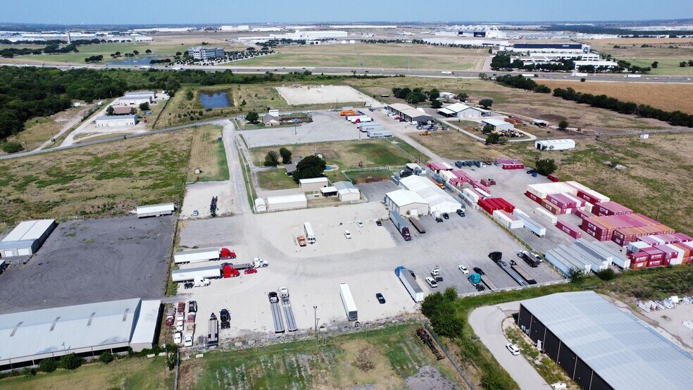 14540 Day Rd, Roanoke, TX à louer - Photo de l’immeuble – Image 2 sur 8