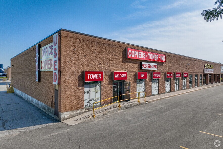 1300 Alness St, Vaughan, ON à louer - Photo de l’immeuble – Image 2 sur 4