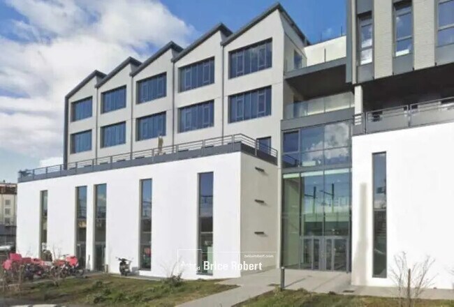 Plus de détails pour Bureau à louer