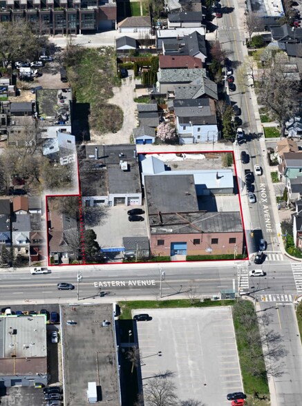 874-880 Eastern Ave & 80 Knox Ave, Toronto, ON à vendre - Photo de l’immeuble – Image 2 sur 5