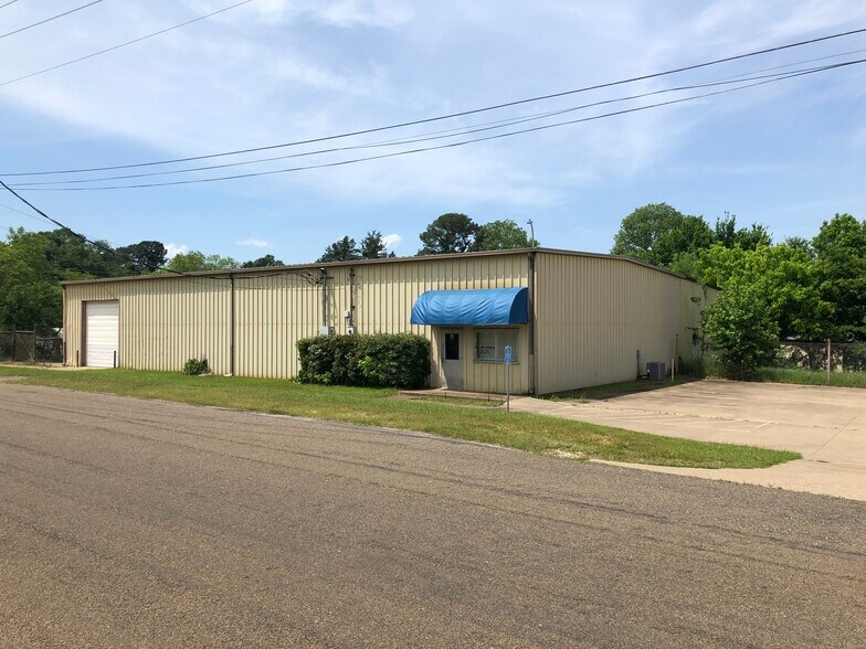 125 S Virginia Ave, Tyler, TX à louer - Photo de l’immeuble – Image 2 sur 4
