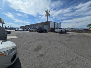 1498 N Nellis Blvd, Las Vegas, NV à louer Photo intérieure– Image 2 sur 4
