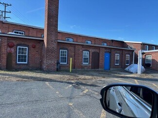 Plus de détails pour 103 S Main St, Unionville, CT - Industriel/Logistique à vendre