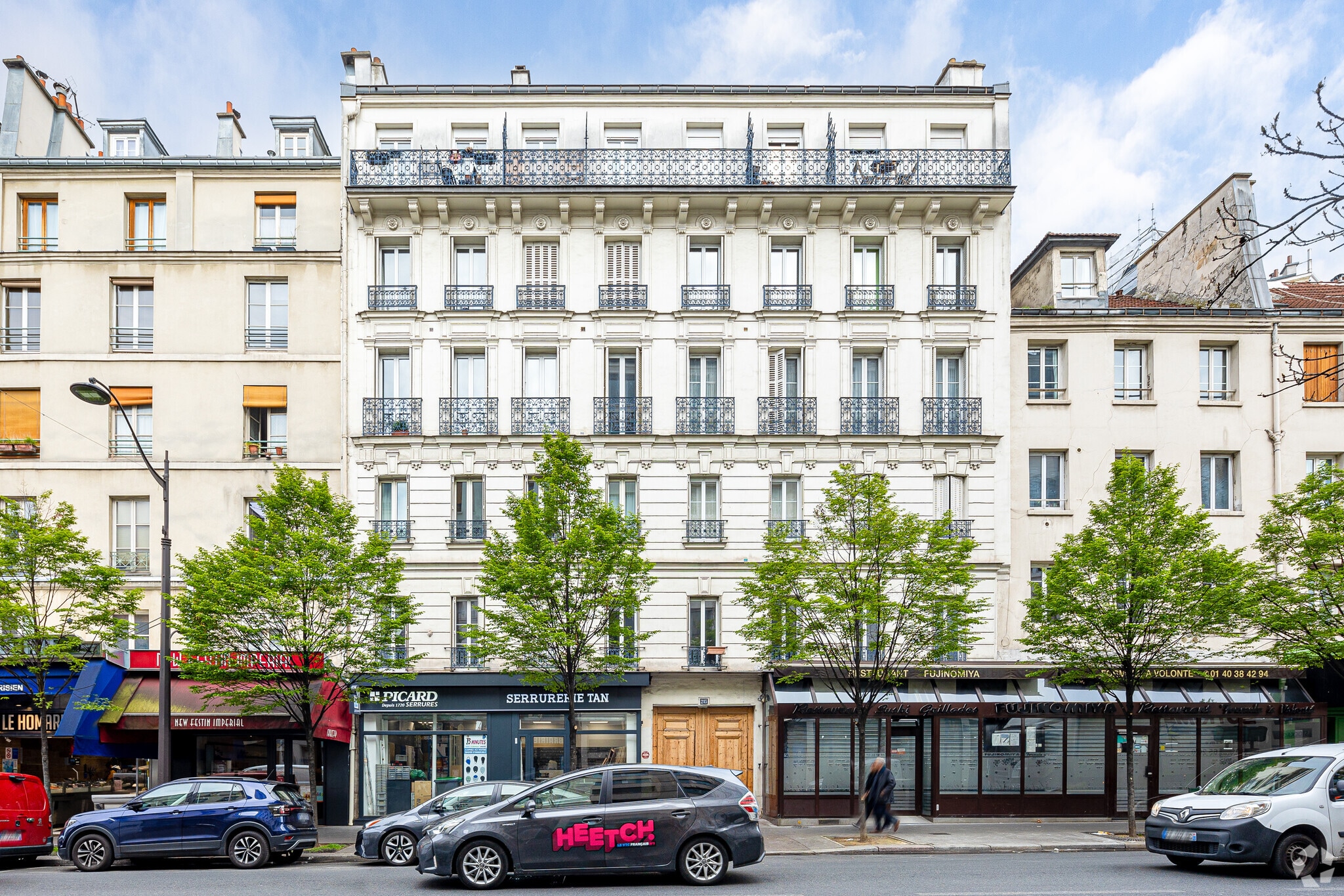 213 Rue Du Faubourg Saint-Martin, Paris à louer Photo principale– Image 1 sur 3