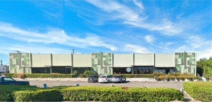 1311-1339 Lawrence Dr, Newbury Park, CA à louer Photo intérieure– Image 2 sur 11