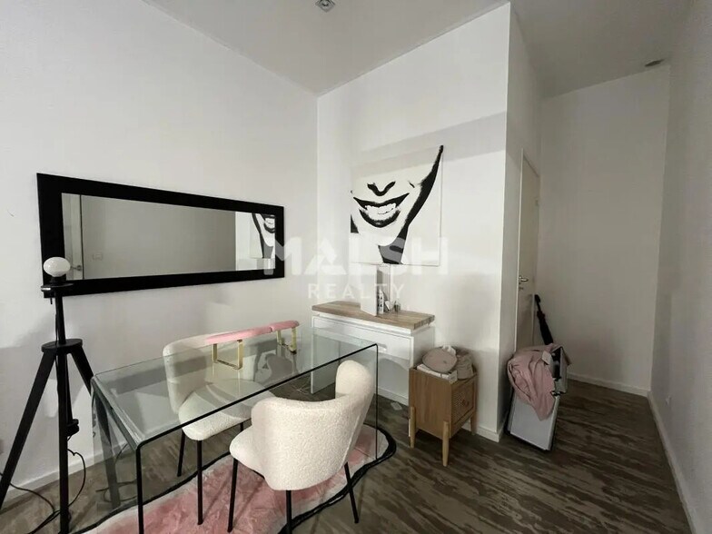 Local commercial dans Lyon à louer - Photo de l’immeuble – Image 3 sur 4