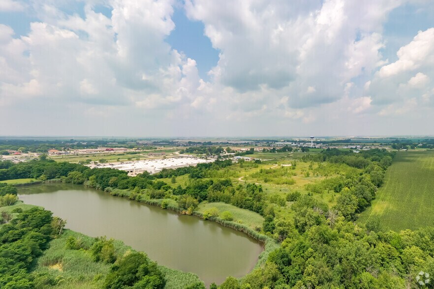 Land Portfolio Morris, IL portefeuille de 14 biens à vendre sur LoopNet.fr - Photo de l’immeuble – Image 1 sur 10