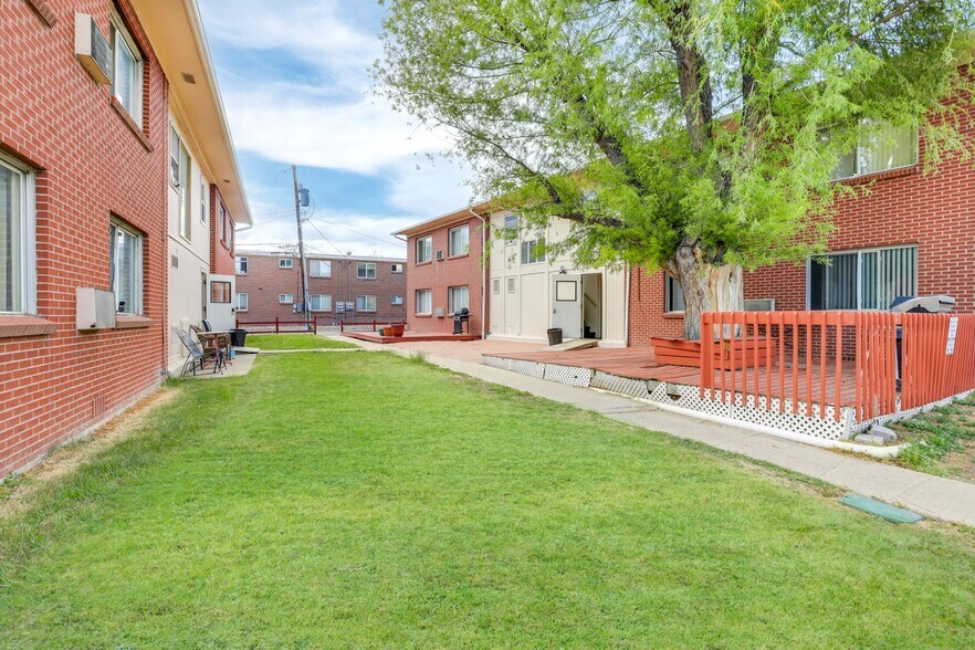 1285 Ammons St, Lakewood, CO à vendre - Photo de l’immeuble – Image 3 sur 9