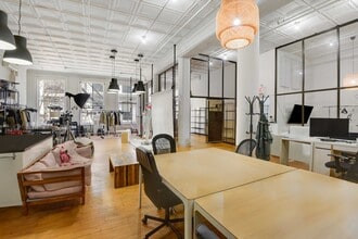 223 W Broadway, New York, NY à louer Photo intérieure– Image 2 sur 6