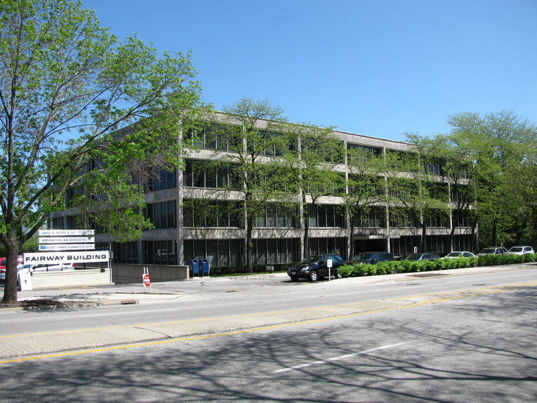 8707 Skokie Blvd, Skokie, IL à louer - Photo de l’immeuble – Image 1 sur 16