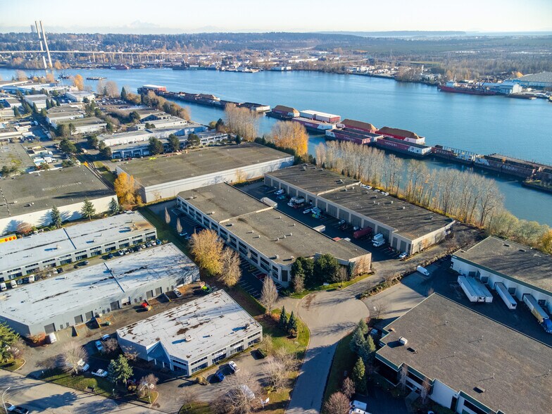 669 Ridley Pl, Delta, BC à louer - Photo de l’immeuble – Image 2 sur 7