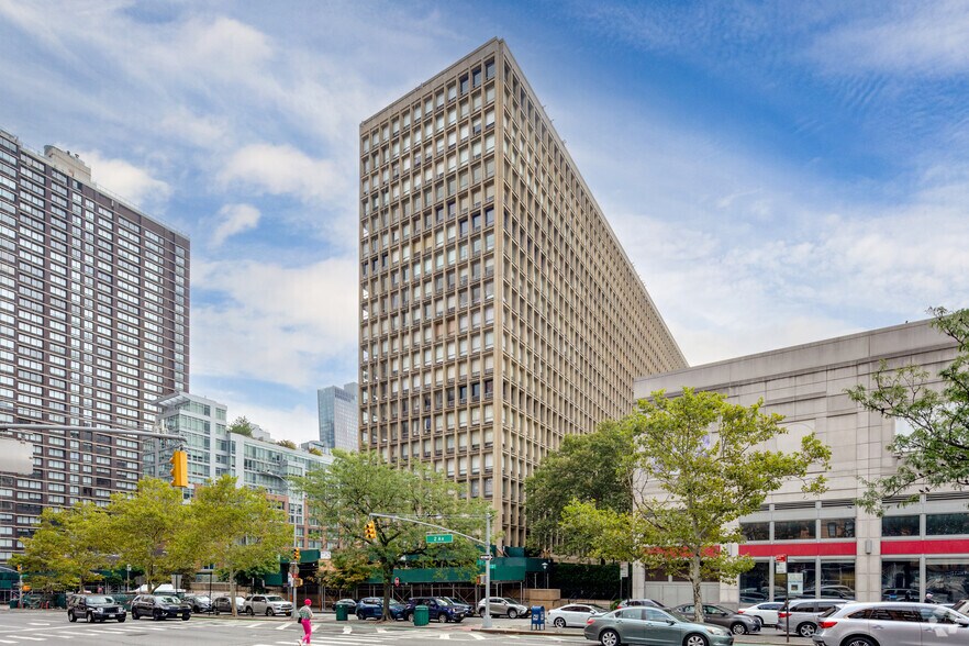 333 E 30th St, New York, NY à vendre - Photo de l’immeuble – Image 1 sur 18