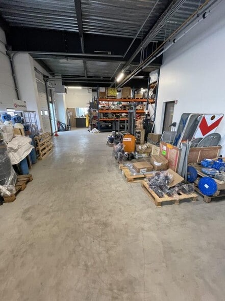 Local d’activités dans Gennevilliers à louer - Photo intérieure – Image 1 sur 21