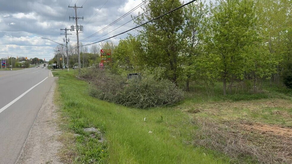 4091 N State Rd, Davison, MI à vendre - Vidéo sur l’annonce professionnelle – Image 2 sur 5