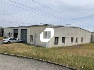 Plus de détails pour 2 Rue Louis Renault, Jonage - Bureau, Local d'activités à louer