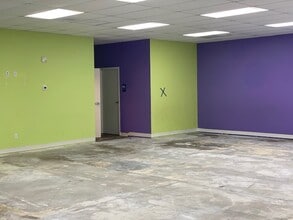 10400 Sorrento Plz, Pensacola, FL à louer Photo de l’immeuble– Image 2 sur 10