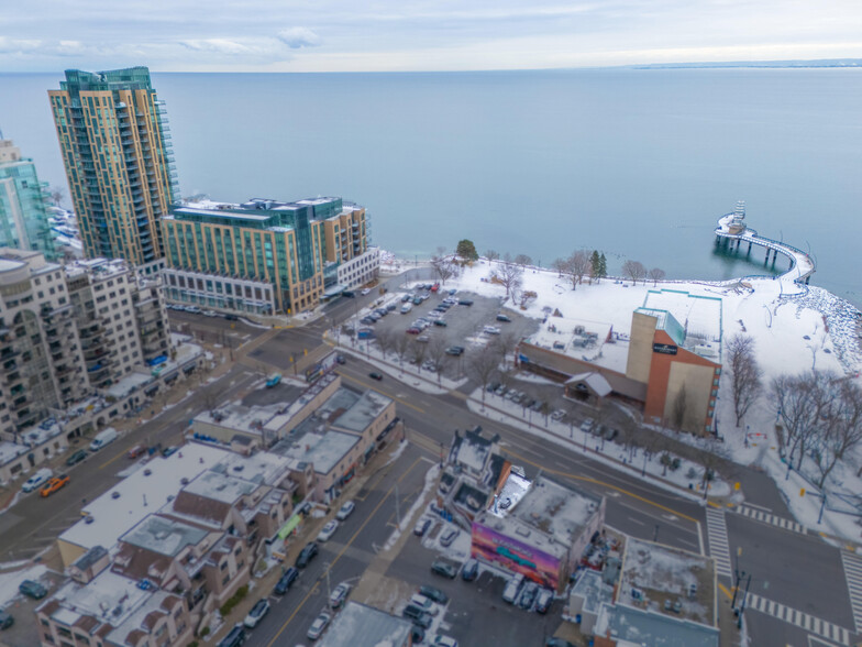 2013 Lakeshore Rd, Burlington, ON à vendre - Photo de l’immeuble – Image 3 sur 3