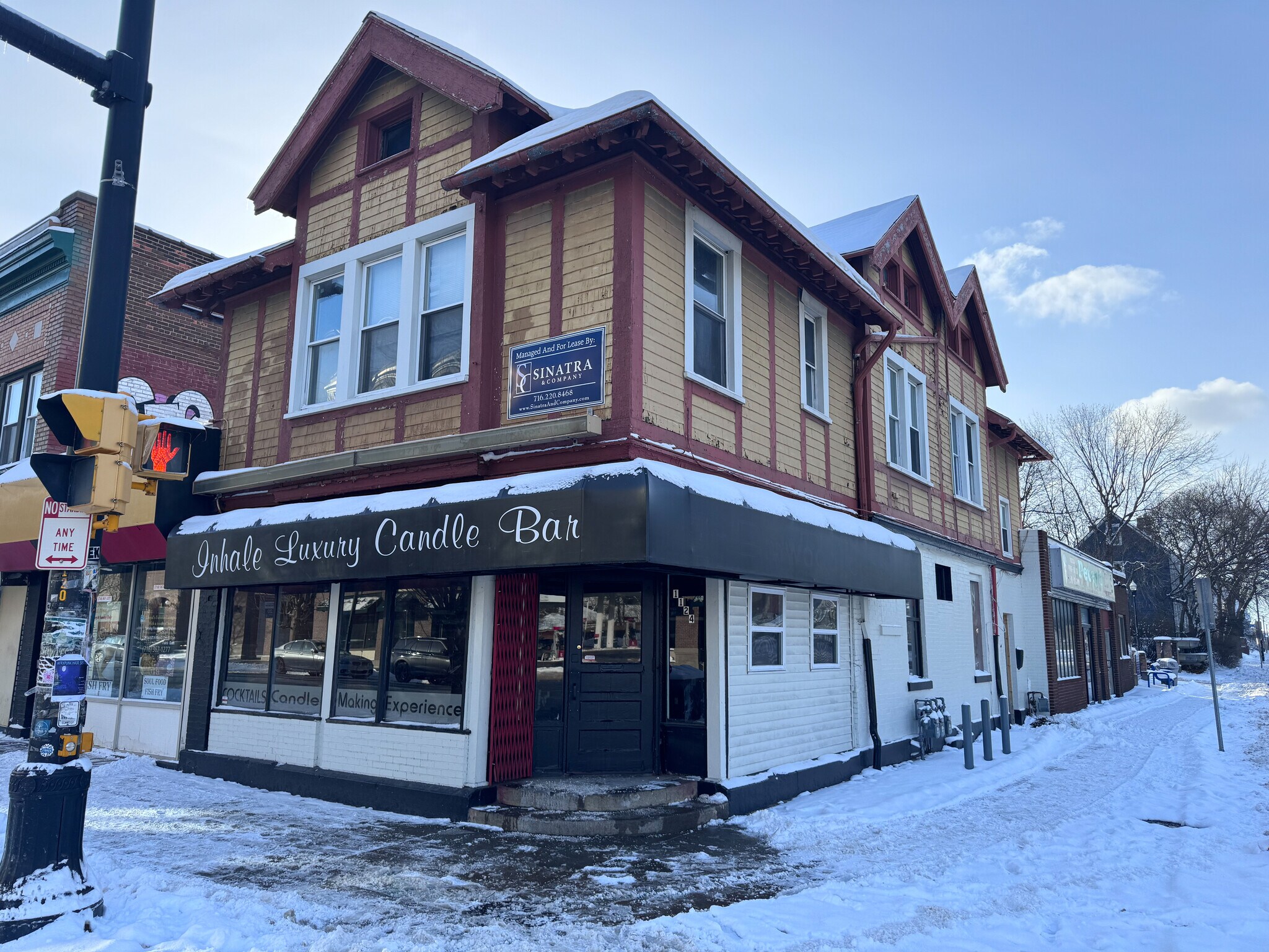 1124 Elmwood Ave, Buffalo, NY à louer Photo principale– Image 1 sur 8