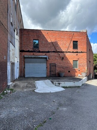 Plus de détails pour 918 Rickenbach St, Pittsburgh, PA - Local d'activités, Industriel/Logistique à louer