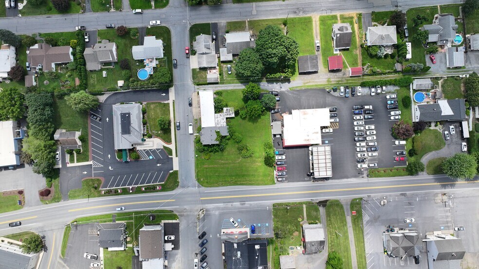 4100 William Penn Hwy, Easton, PA à louer - Photo de l’immeuble – Image 3 sur 13