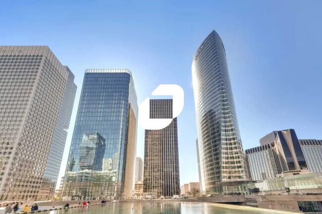 Plus de détails pour 1-9 Place De La Pyramide, Puteaux - Bureau à louer