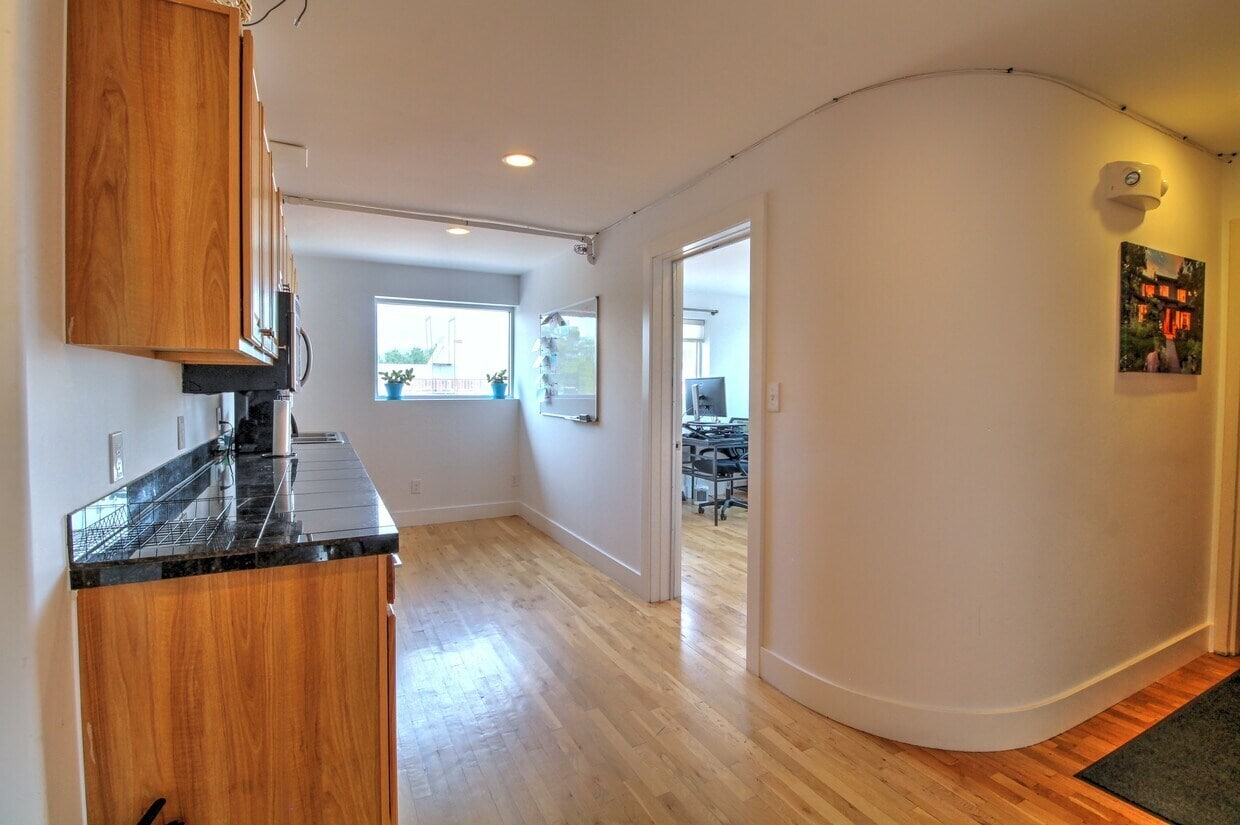 5420 Arapahoe Ave, Boulder, CO 80303 - Lot 1 - - Photo intérieure - Image 2 of 5
