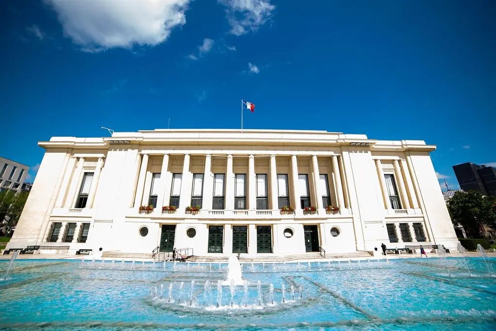 Bureau dans Puteaux à louer Photo de l’immeuble– Image 1 sur 6