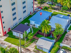1711 Buchanan St, Hollywood, FL - VUE AÉRIENNE  vue de carte - Image1