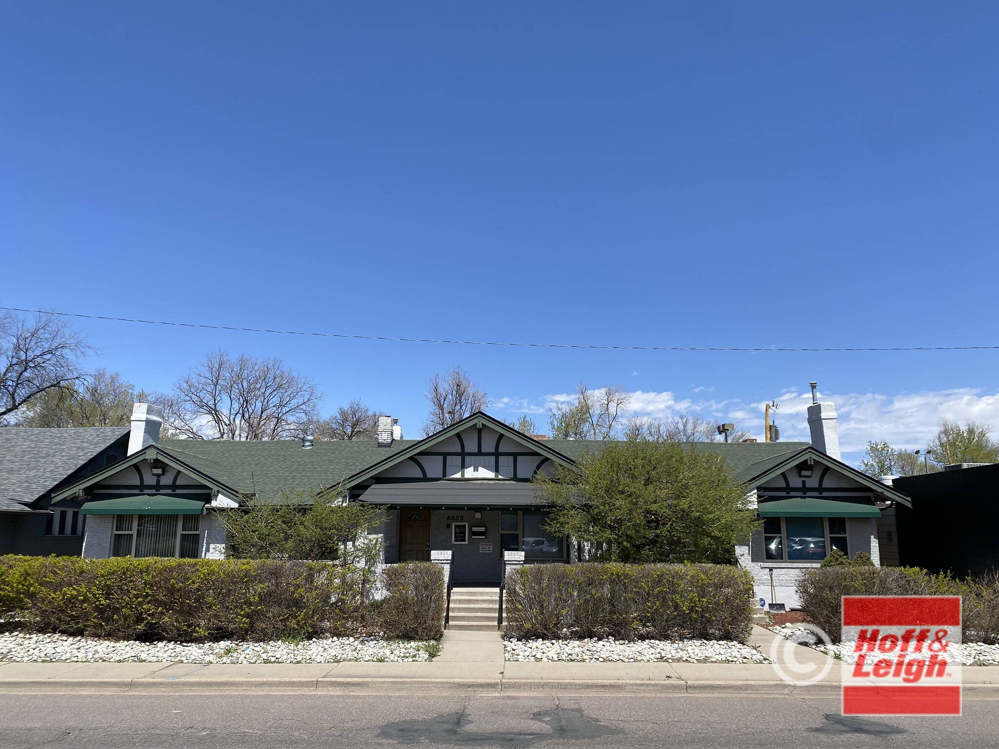 4535 E Colfax Ave, Denver, CO à louer Photo de l’immeuble– Image 1 sur 18