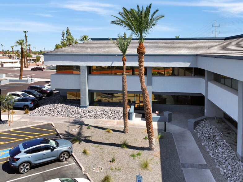 401 W Baseline Rd, Tempe, AZ à louer - Photo de l’immeuble – Image 2 sur 6