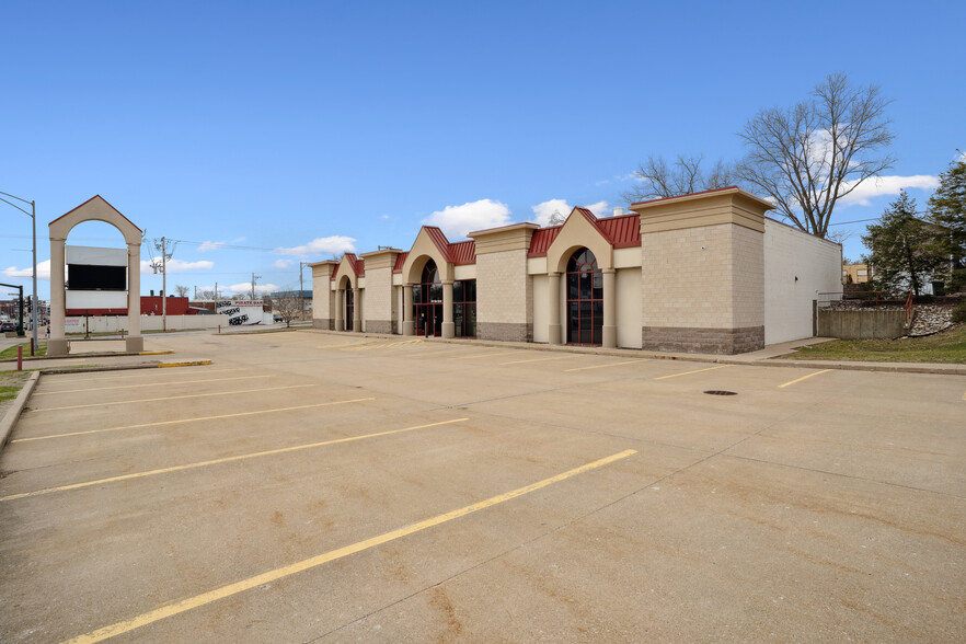 1414 Main St, Keokuk, IA à vendre - Photo de l’immeuble – Image 2 sur 48