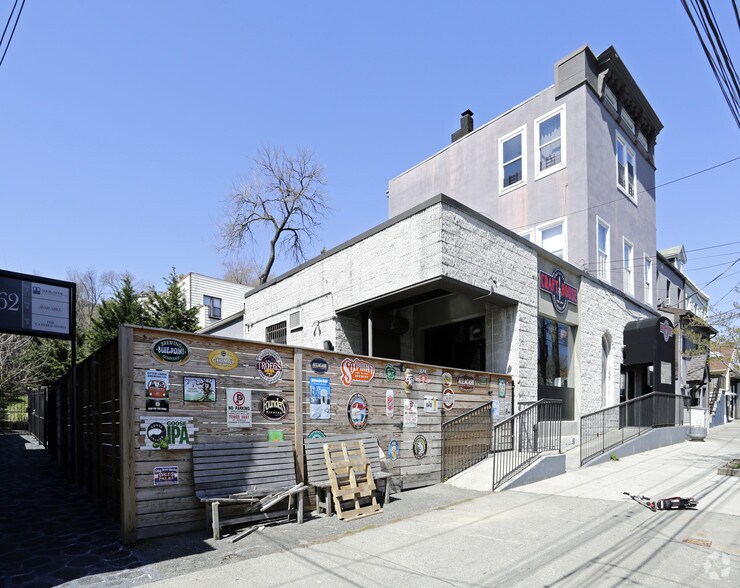 60-62 Van Duzer St, Staten Island, NY à vendre - Photo de l’immeuble – Image 2 sur 13