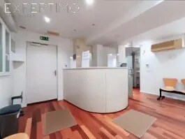 Local d'activités dans Le Plessis-Pâté à vendre - Photo de l’immeuble – Image 1 sur 7