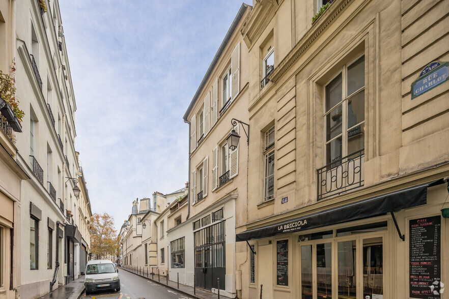 129 Rue De Turenne, Paris à louer - Photo principale – Image 1 sur 4
