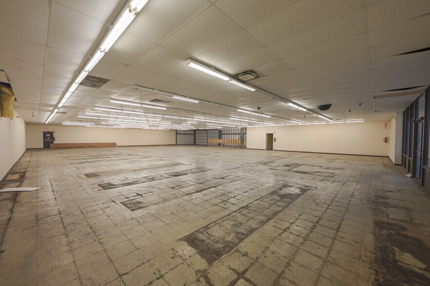 901 Lewark St, Coffeyville, KS à vendre - Photo de l’immeuble – Image 3 sur 6