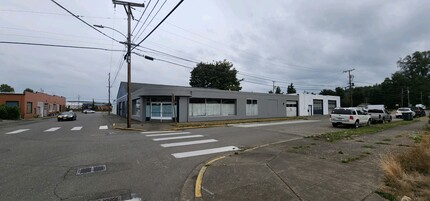 305 S 1st St, Shelton, WA à louer Photo de l’immeuble– Image 1 sur 6