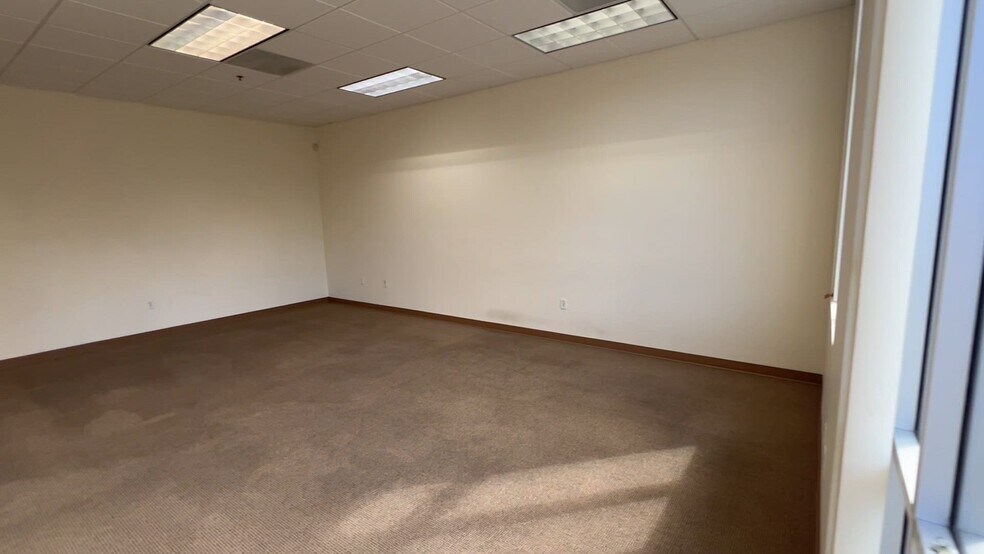 1116 Cadillac Ct, Milpitas, CA à louer - Vidéo sur l’annonce professionnelle – Image 2 sur 15