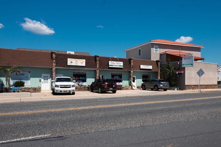 212 New Jersey Ave, Wildwood, NJ à vendre - Photo principale – Image 1 sur 10