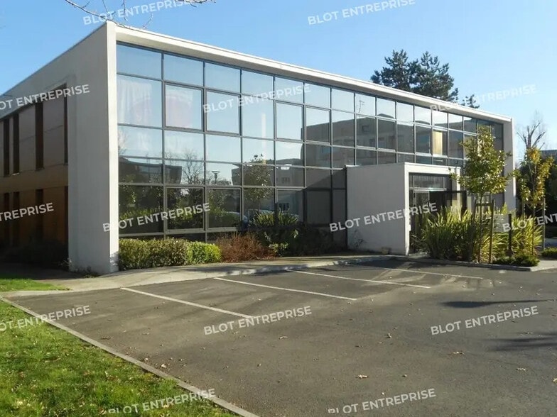 3 Ter Rue De L'Hotellerie, Carquefou à vendre - Photo de l’immeuble – Image 1 sur 8