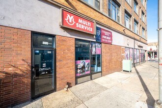 173-175 Smith St, Perth Amboy, NJ à louer Photo intérieure– Image 2 sur 9