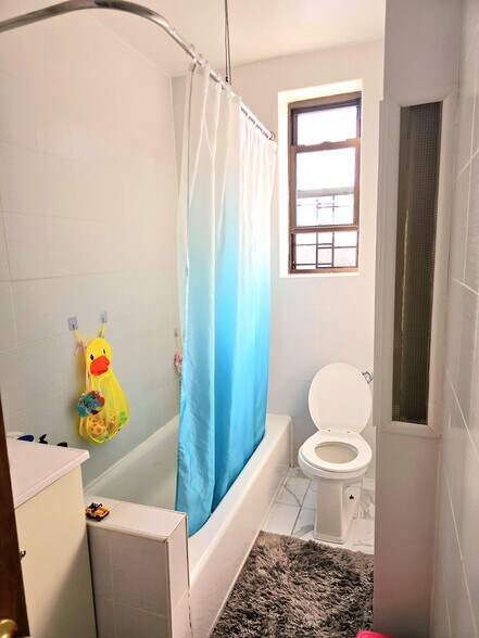2249 E 21st St, Brooklyn, NY à vendre - Autre – Image 2 sur 13