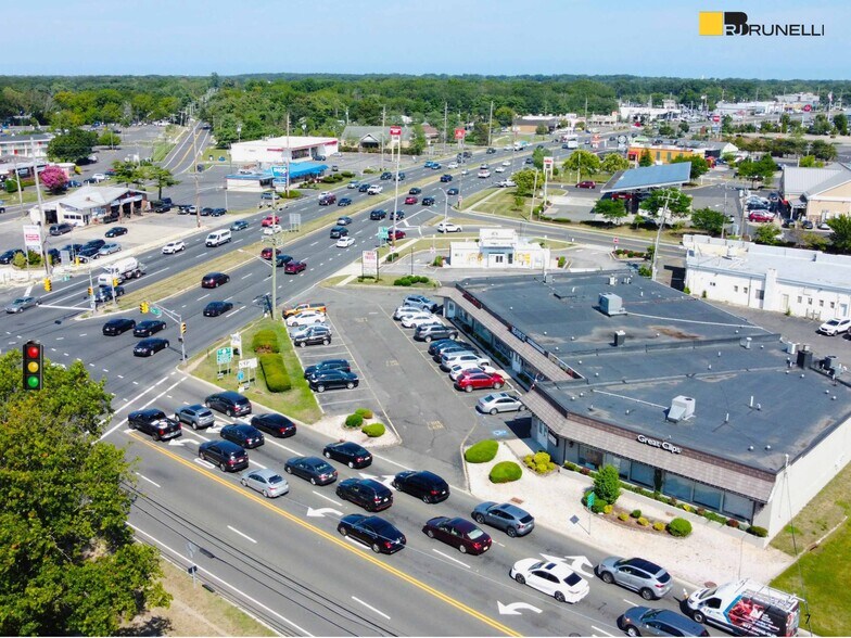 165-171 Route 37 E, Toms River, NJ à vendre - Photo de l’immeuble – Image 2 sur 6