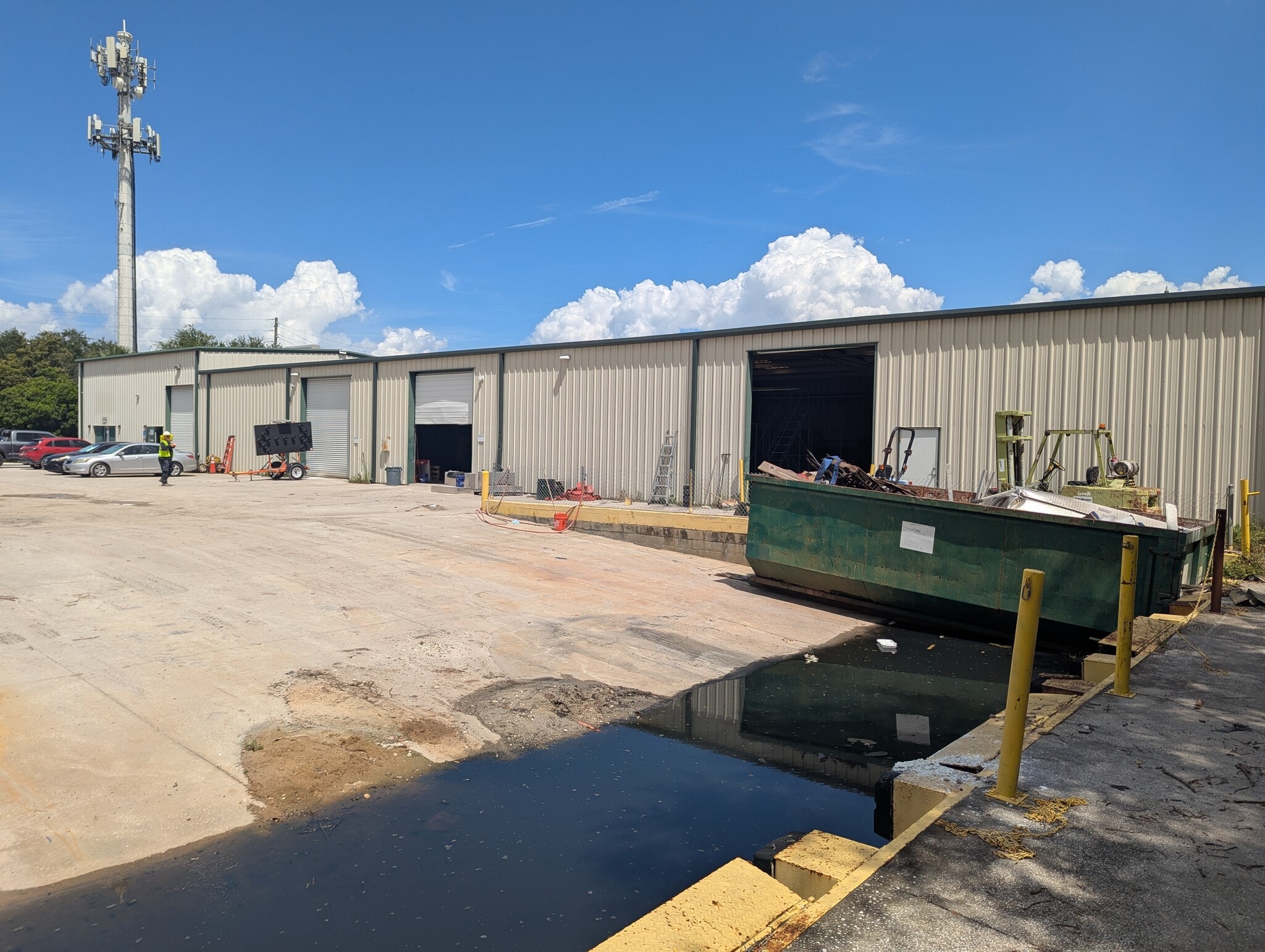 10755 49th St N, Clearwater, FL à louer Photo intérieure– Image 1 sur 1
