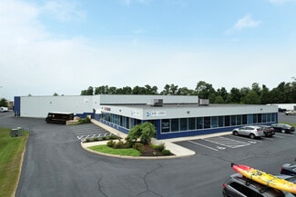 Plus de détails pour 33 Broadcommon Rd, Bristol, RI - Industriel/Logistique à louer